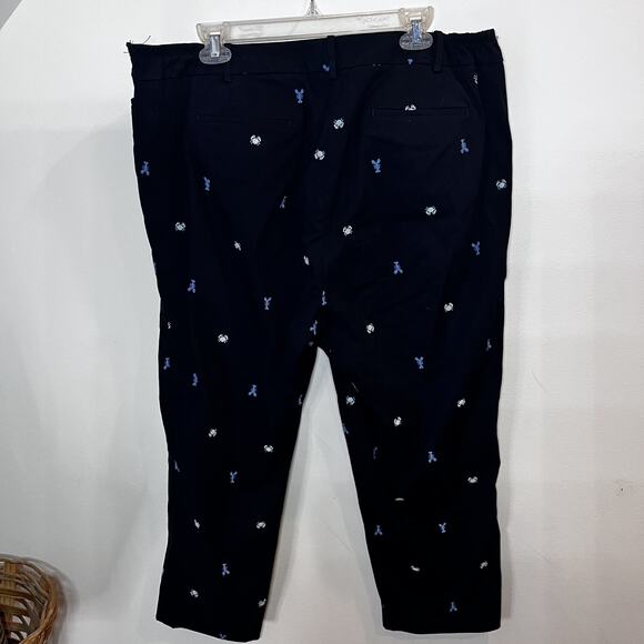 Talbots Pants Womens 18W Perfect Crop Embroidered Lobster Crab Nautical Capri - Picture 4 of 12
